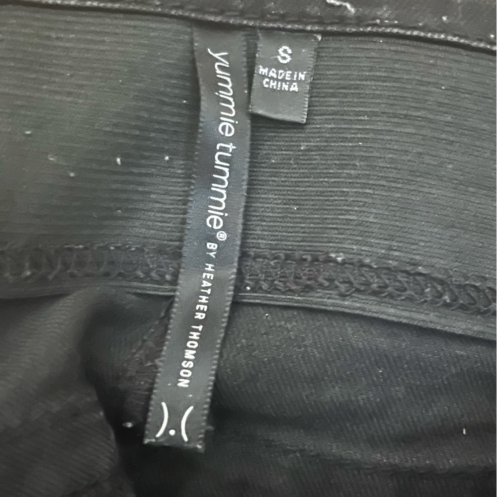 EUC - Yummie Tummie by Heather Thomson Black Jeggings - woman's size Small - Picture 3 of 3